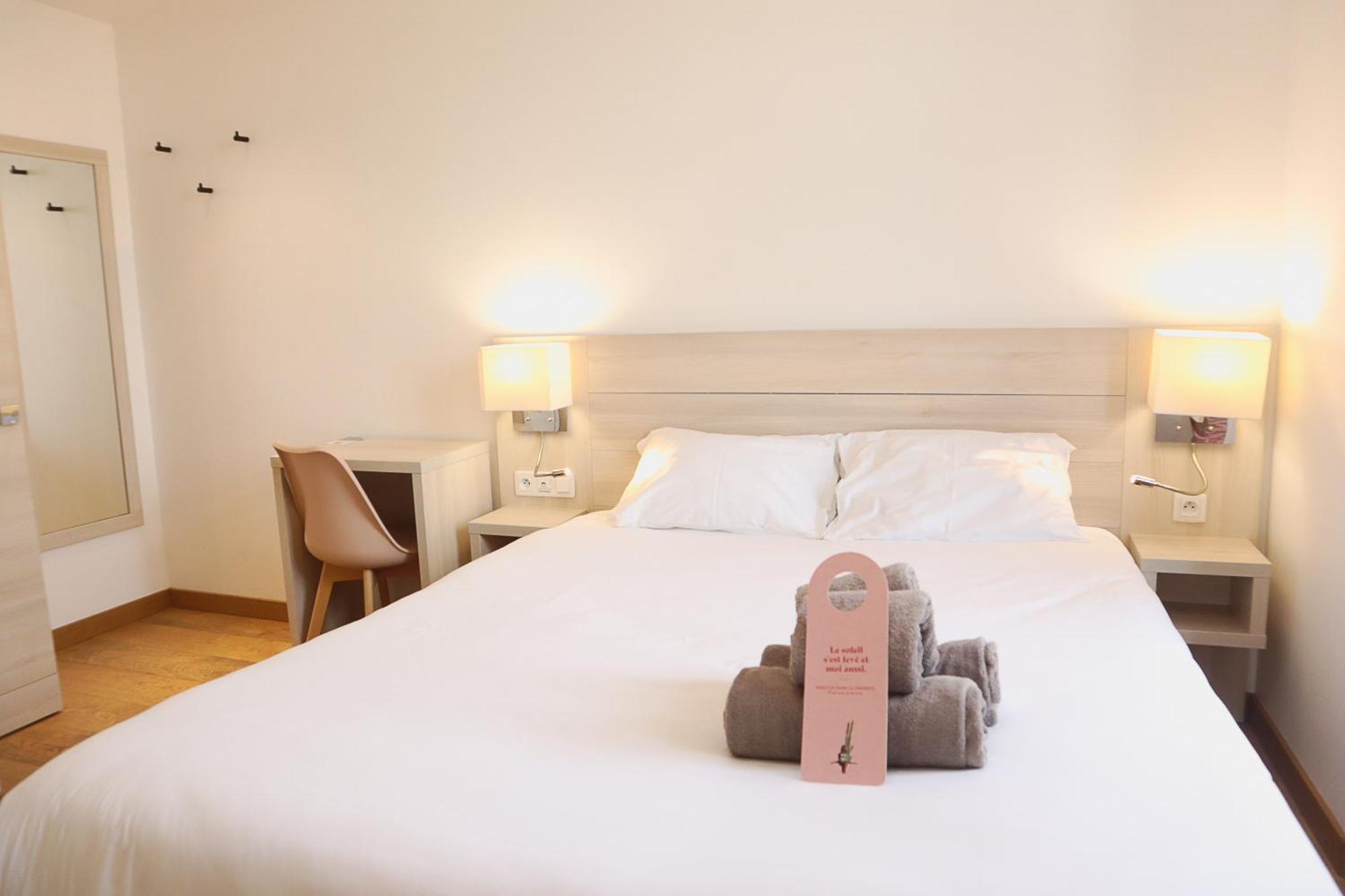 Hotel Ambassadeur ลีลล์ ภายนอก รูปภาพ