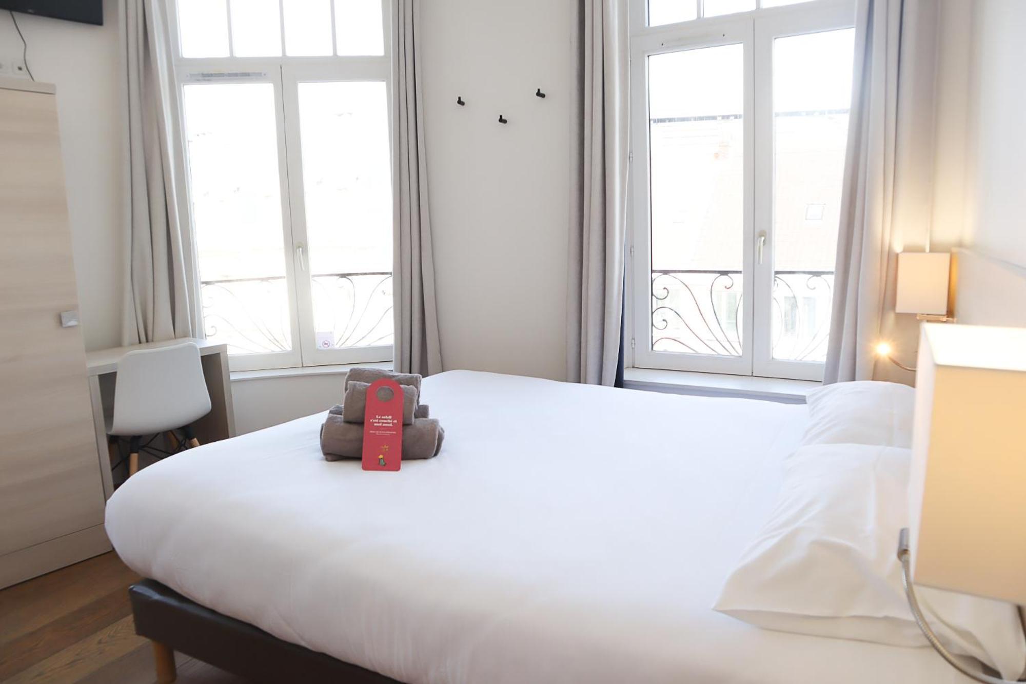 Hotel Ambassadeur ลีลล์ ภายนอก รูปภาพ